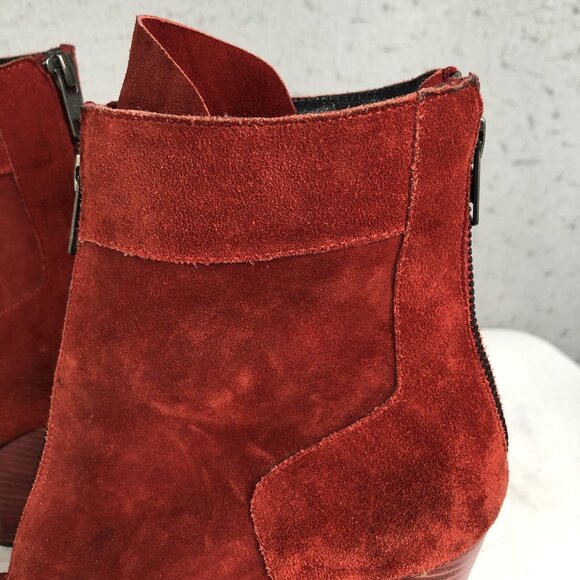 LD Tuttle Bootie Womens 9 US 40 EU Red Suede Leather Heels Boho Artsy - Picture 12 of 16